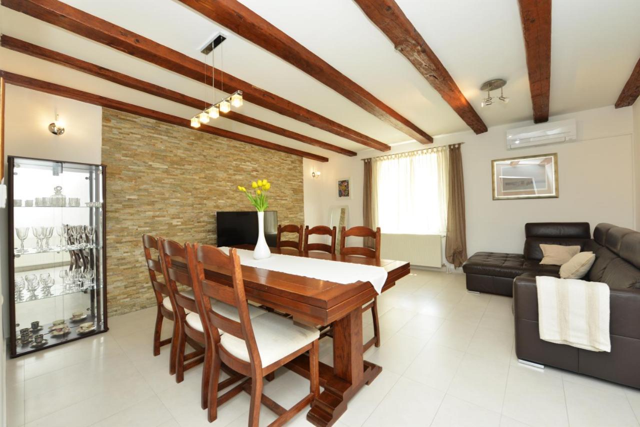 Lorena Apartment 扎达尔 外观 照片